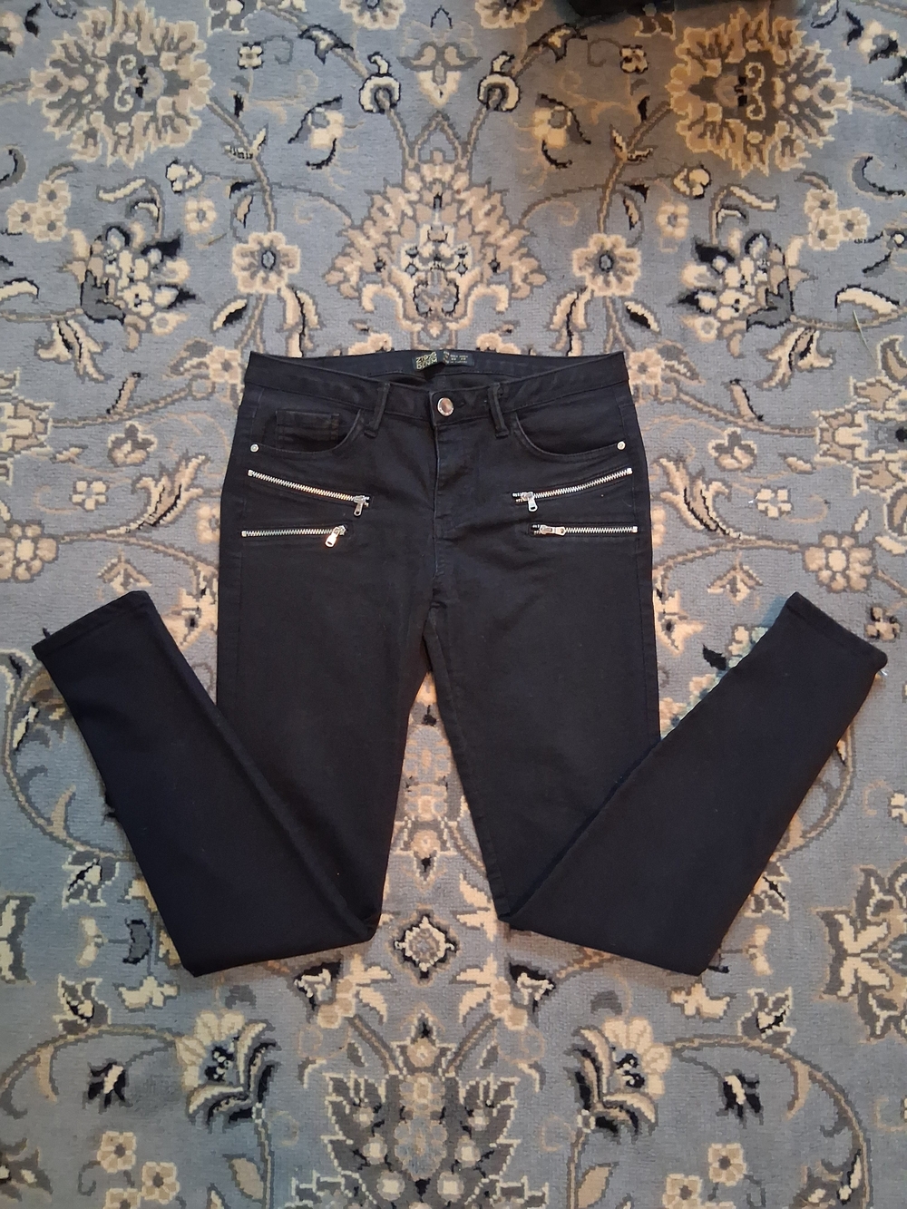 Zara Black Denim Skinny Jeans With Zipper Accents